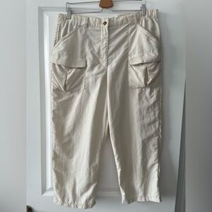 Vintage L.L. Bean Size L Nylon Hiking Cropped Pants - Cream